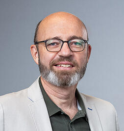  Dr. Thomas Klingenschmid
